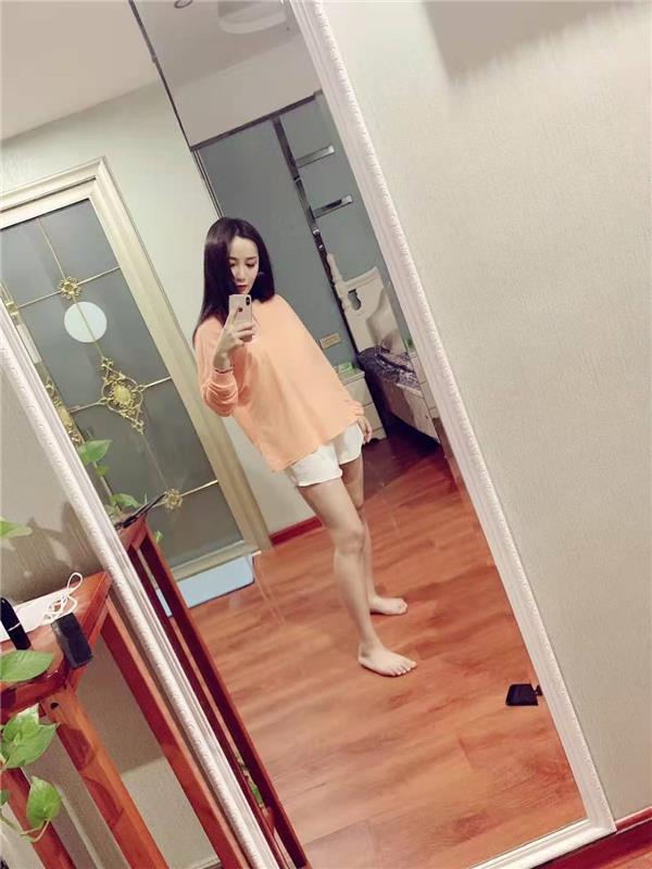 可以端起来艹的妹子